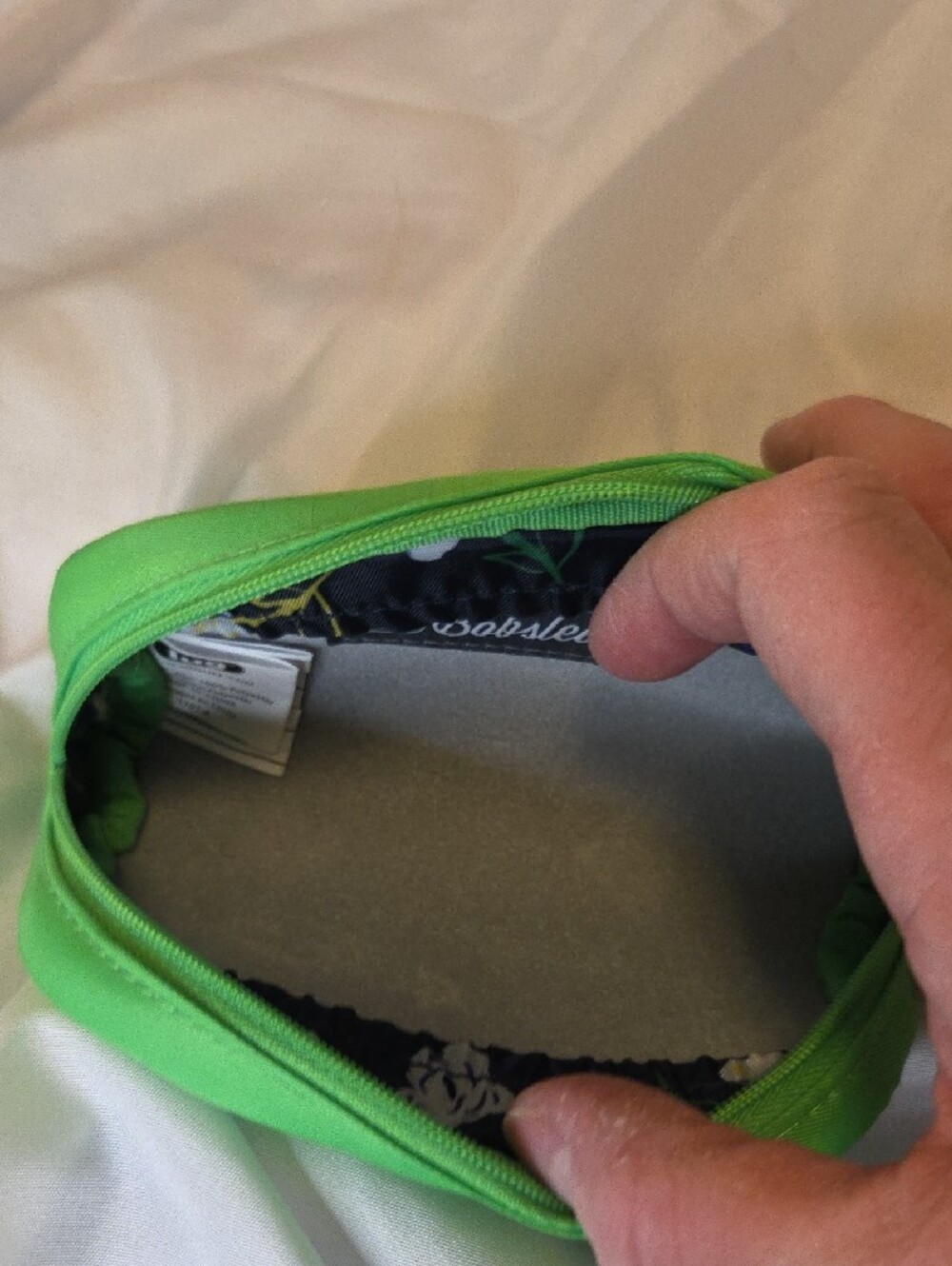 lug Quilted Crossbody Bag and Pouch Set in Lime Green - Picture 7 of 11